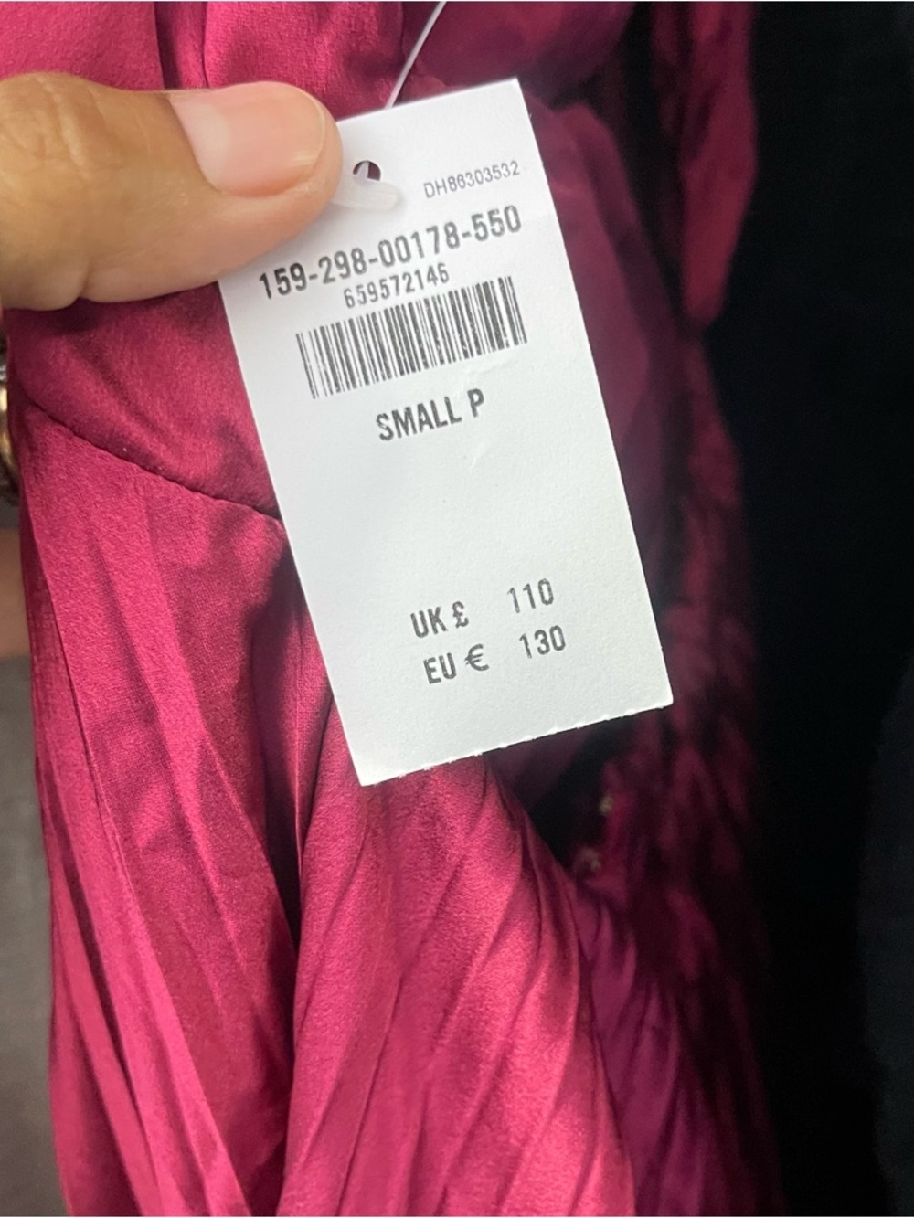 Abercrombie Giselle Clasp-Back Pleated Midi Dress - Picture 8 of 9